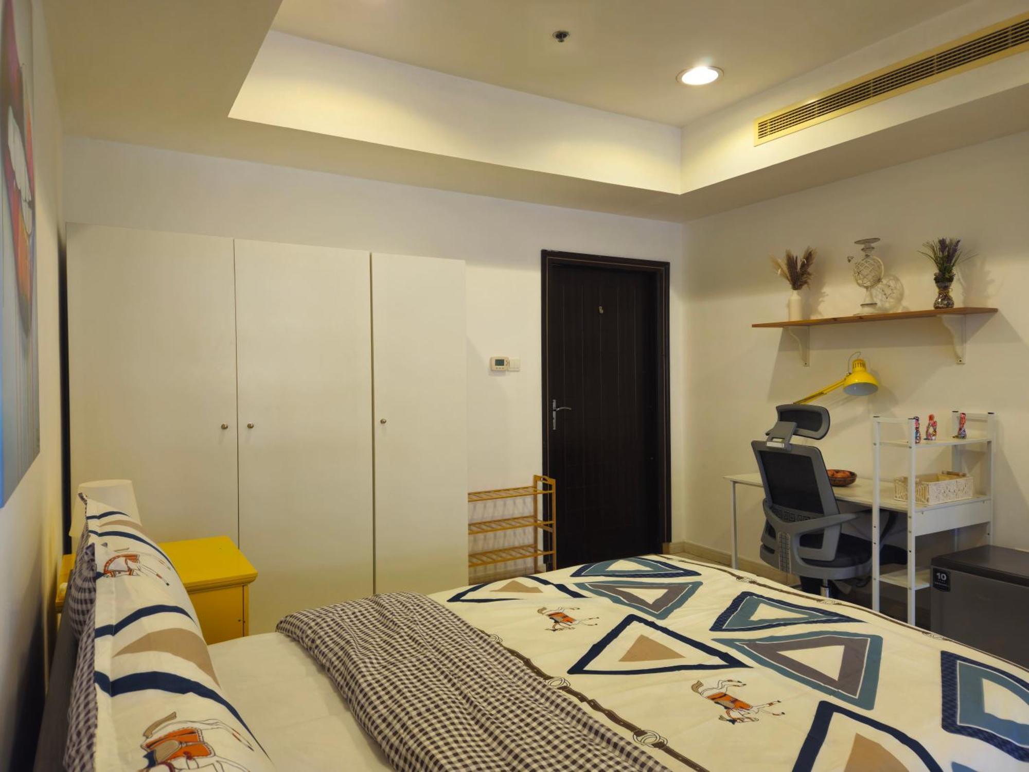 Super Host At Highest Residential Tower In The World, Private Rooms In A Shared Apartment 두바이 객실 사진