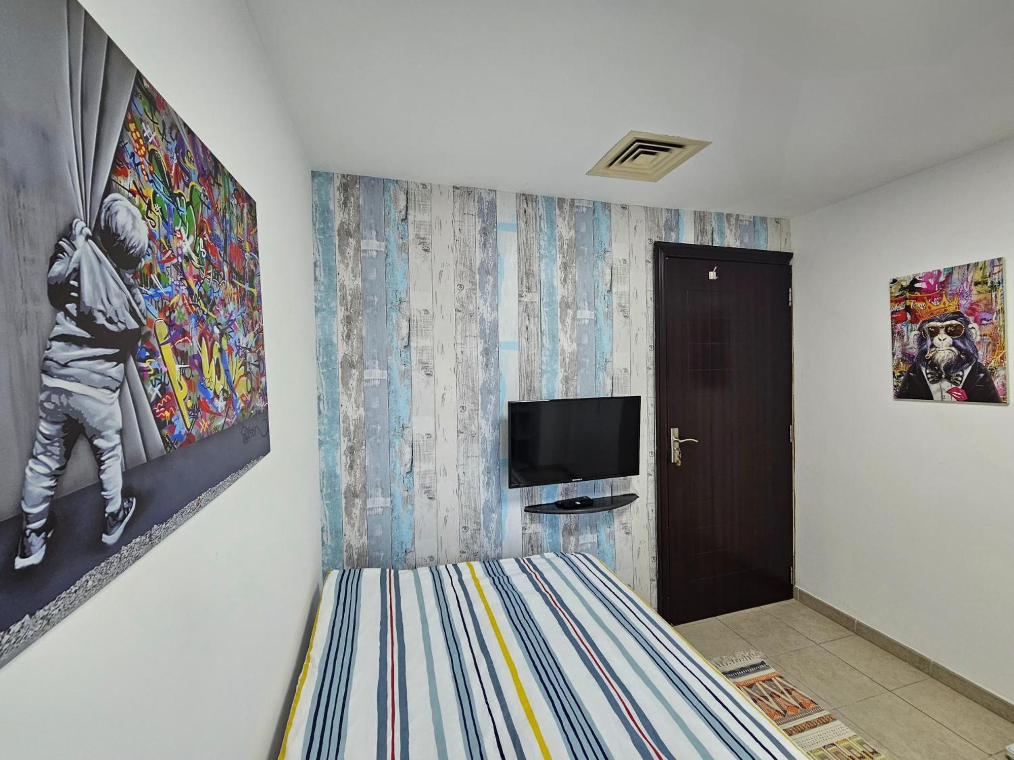 Super Host At Highest Residential Tower In The World, Private Rooms In A Shared Apartment 두바이 객실 사진