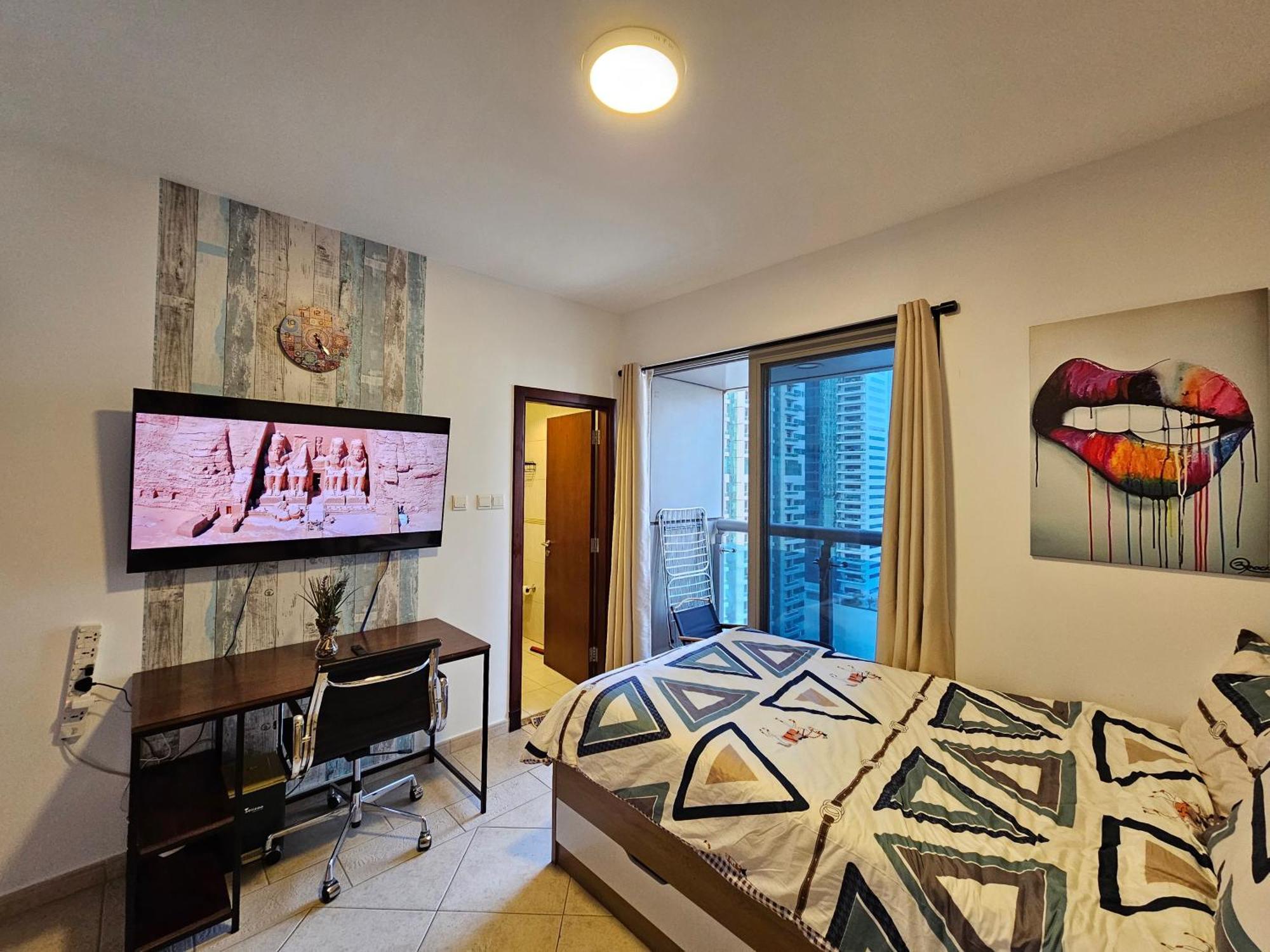 Super Host At Highest Residential Tower In The World, Private Rooms In A Shared Apartment 두바이 객실 사진